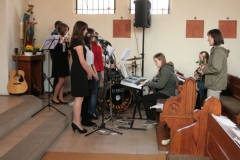2013-04-21 Erstkommunion Eilsleben 060