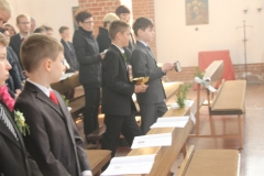 2016 Erstkommunion 048