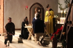image022