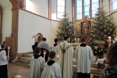 image034