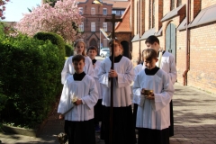 image043