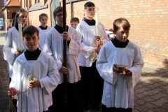 image044