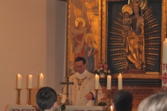 image023