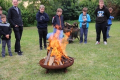 image015