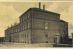 1900-Alte Dorfstraße-kath. Waisenhaus u. Altersheim 1900