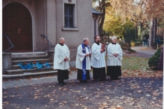 image001