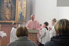 image033